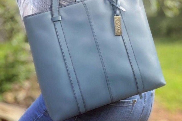 Women's Concealed Hand Bag